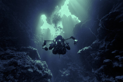 underwater photographer