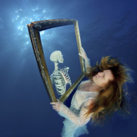 passing away in the mirror